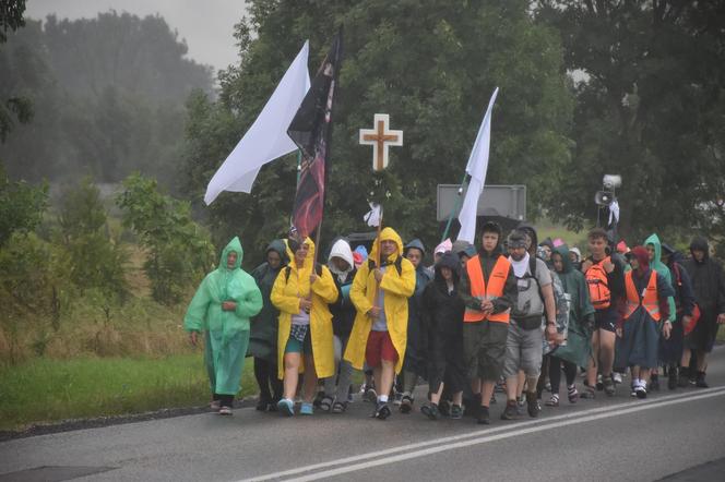 Kielecka Piesza Pielgrzymka wędruje do Częstochowy