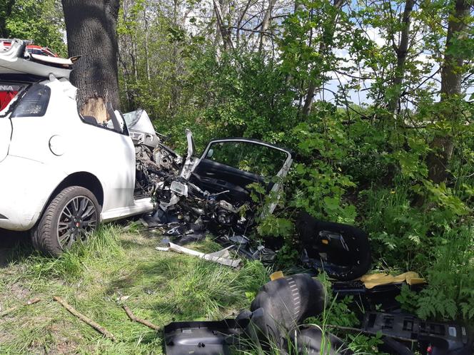 Wypadek w Wyrach. Nie żyje 34-latek