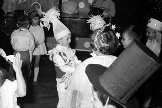 Bal bożonarodzeniowy dla dzieci, rok: 1662-1966