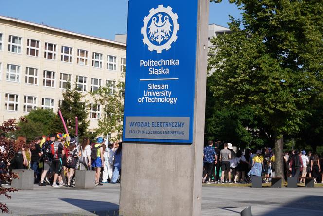 Igry 2024. Barwny korowód studentów przeszedł ulicami Gliwic