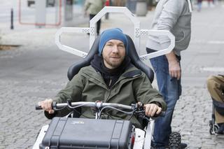 Przemysław Kossakowski zaskoczył fanów wyznaniem. Całkiem niedawno zniknął z show-biznesu