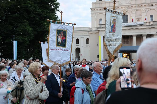 75 lat temu obraz Matki Boskiej w Lublinie zapłakał. Wierni uczcili rocznicę „Cudu lubelskiego” procesją różańcową