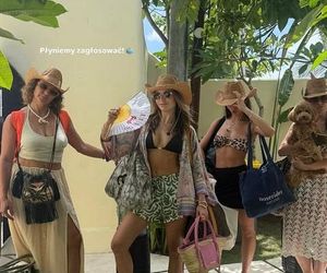 Julia Wieniawa i żona Marcina Prokopa szaleją na Bali. Spodziewaliście się takiej przyjaźni?