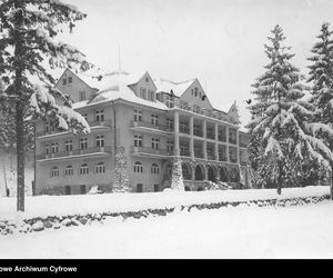Hotel Bristol przed wojną. Bywały tu elity