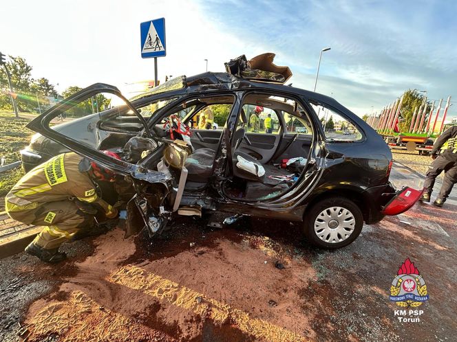 Wypadek na skrzyżowaniu Chrobrego z Trasą Prezydenta Władysława Raczkiewicza w Toruniu