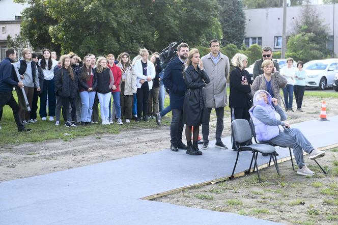 Uroczyste odsłonięcie muralu Anny Przybylskiej
