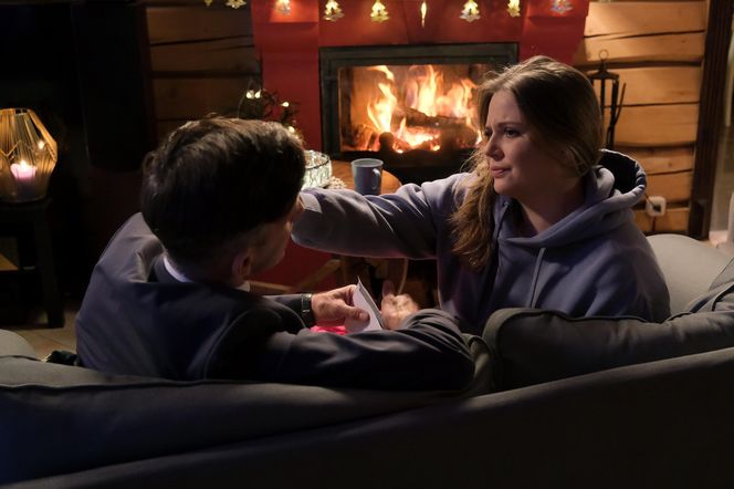 M jak miłość odc. 1855. Anita (Melania Grzesiewicz), Kamil (Marcin Bosak)