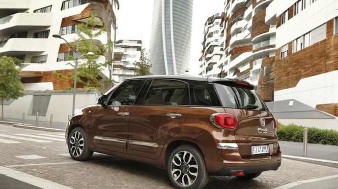 Fiat 500L Lifting