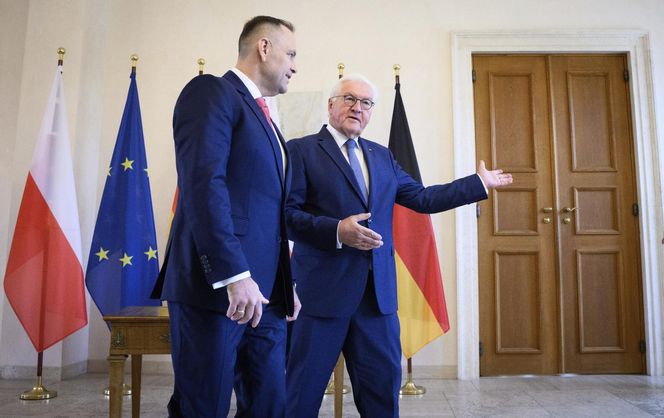 Niemcy mogłyby zacząć spłacać reparacje inwestując w polskie wojsko