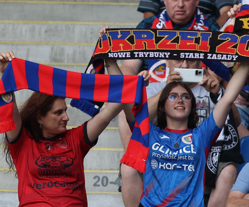 Kibice na meczu Piast Gliwice - Górnik Zabrze