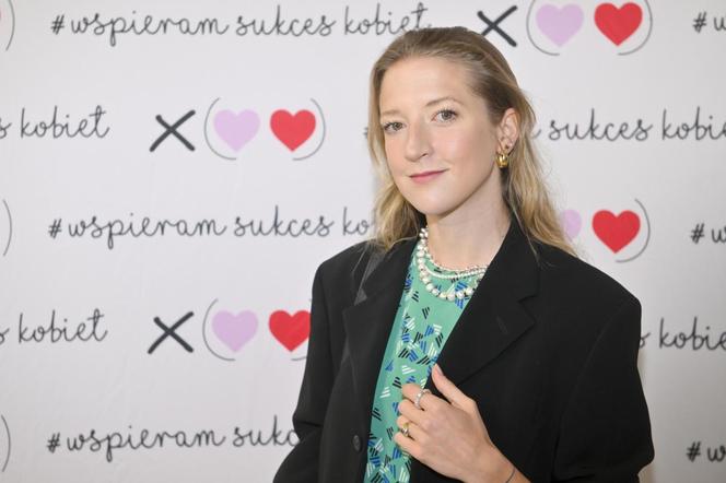  Lara Gessler jest sobowtórką francuskiej gwiazdy! Byliśmy w szoku, gdy zobaczyliśmy to zdjęcie!