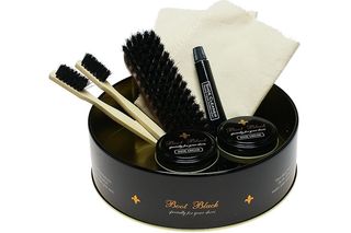 Jak zadbać o buty po zimie