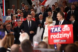 Konwencja wyborcza PiS w Krakowie. Jarosław Kaczyński poparł Łukasz Kmita w wyborach na prezydenta Krakowa [GALERIA]