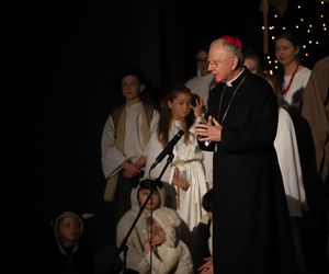 Abp Jędraszewski podczas Jasełek Kalwaryjskich: To właśnie nasz czas, by uwierzyć w Ewangelię