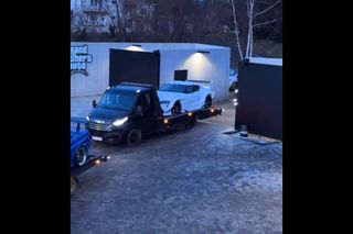 Samochody Buddy wróciły na posesję Youtubera