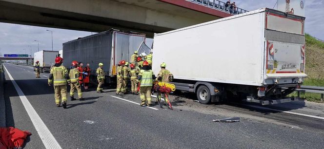 Krzeczów. Wypadek śmiertelny na autostradzie A4. Zablokowany pas w kierunku Krakowa