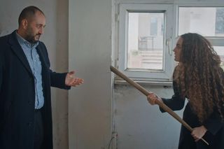 Dziedzictwo, odcinek 690. Gryzoń, Nana