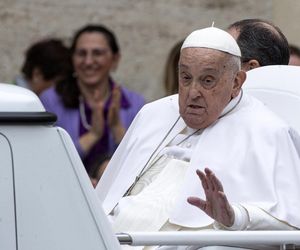 Papież Franciszek na placu św. Piotra, 20.04.2025