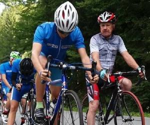 Organizował wyścigi i rajdy, a teraz walczy o życie. Najważniejszy Wyścig Trenera