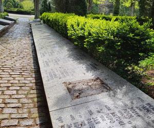 Akt wandalizmu na Cmentarzu Wojennym w Kołobrzegu