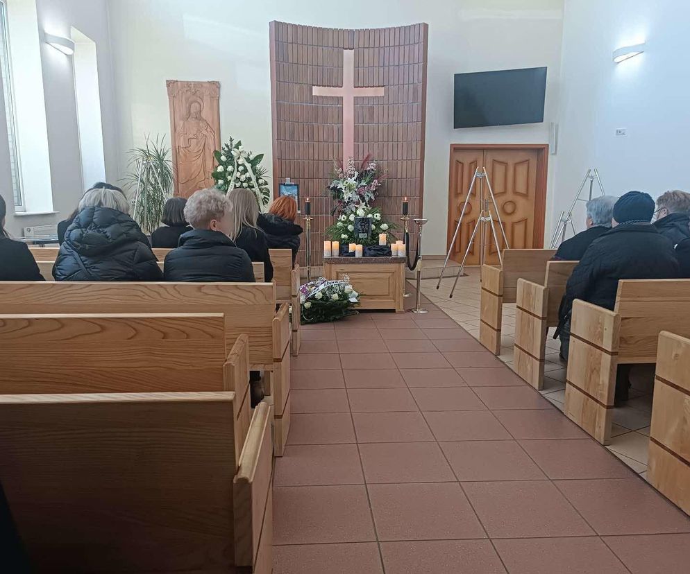 Pogrzeb ratownika medycznego z Siedlec. Został ugodzony nożem, gdy udzielał pomocy