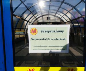 Wstrzymany ruch na jednej linii