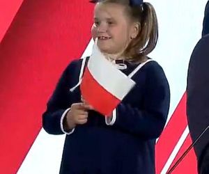 Karol Nawrocki z rodziną. Jego córka skradła show na wieczorze wyborczym