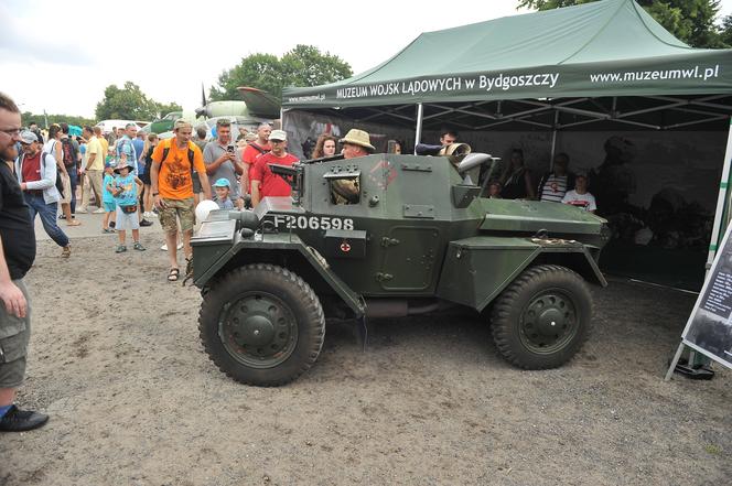 Armaty zagrzmiały w Warszawie. Obchody święta Wojska Polskiego