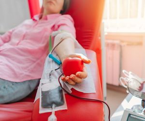 Pilny apel o oddawanie krwi. Latem zapotrzebowanie szczególnie wzrasta