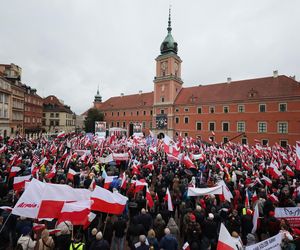 Manifestacja PiS w Warszawie. Nie obyło się bez gromów pod adresem Tuska!