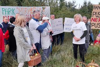 Protest w Łodzi. Mieszkańcy osiedla Paradna/Ustronna obronili tereny zielone 