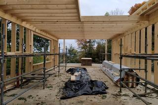 Budowa domu okapowego