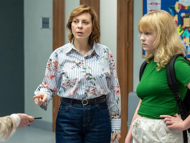 Barwy szczęścia, 3152: Emilka (Jessica Frankiewicz), Kujawiak (Karina Seweryn) 