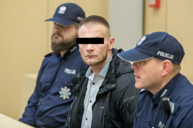 Pobił Alberta i rzucił pod auto?