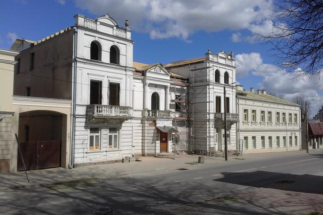 Archeolodzy badają pomieszczenia odkryte przy ulicy Kościuszki [GALERIA]