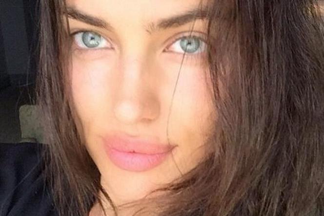 Irina Shayk bez makijażu pod loopą!