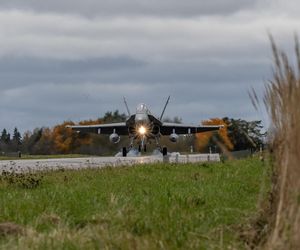 Kanadyjskie CF-18 i CC-130 w Krajach Bałtyckich