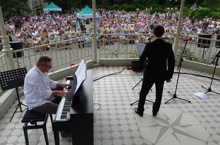 Muzyka na żywo w Parku Źródliska! Ruszają letnie koncerty w łódzkiej Altanie! [HARMONOGRAM]