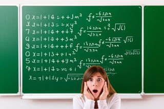 Proste działanie matematyczne wyprowadza internautów z równowagi. Podaj wynik: 48÷2(9+3)