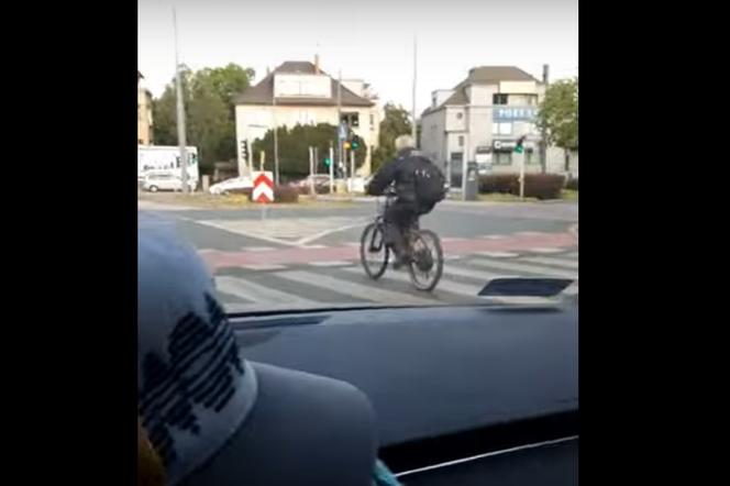 Mężczyzna jechał na rowerze elektrycznym prawie 80 km/h