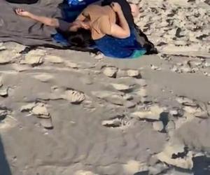 Żona złapała męża z kochanką na plaży! Wszystko się nagrało