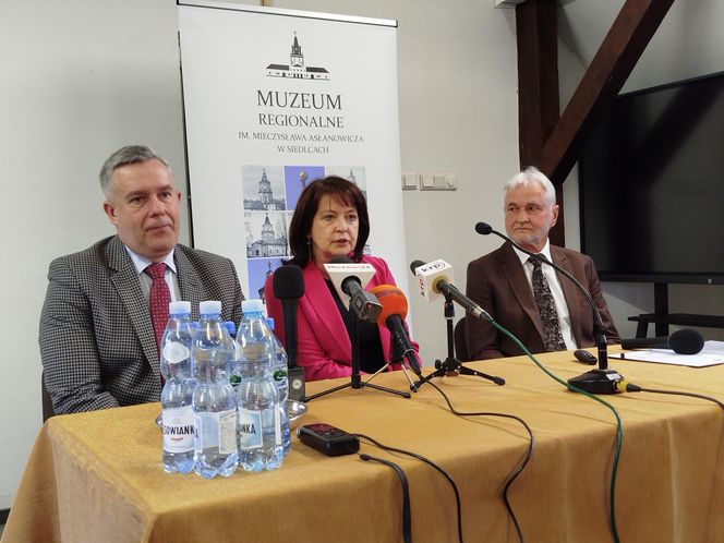 Dwór w Nowych Iganiach wymaga wielu prac renowacyjnych. W ostatnich latach na terenie dworu trwały prace przygotowawcze