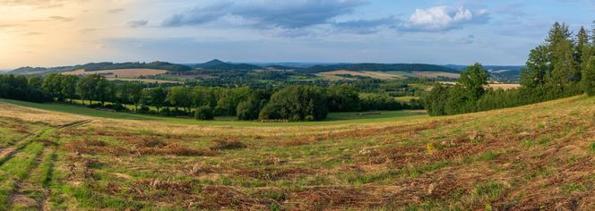 Ostrzyca Proboszczowicka, nazywana Śląską Fujiyamą