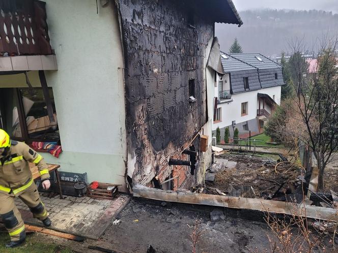 Szczyrk. Pożar domu jednorodzinnego 