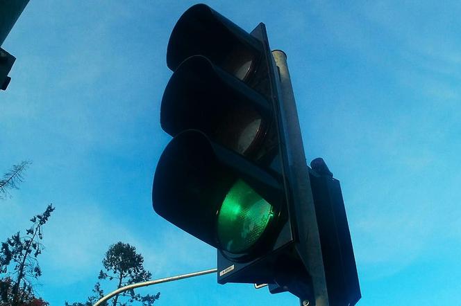 Nowa sygnalizacja świetlna na ulicy Mieszka I