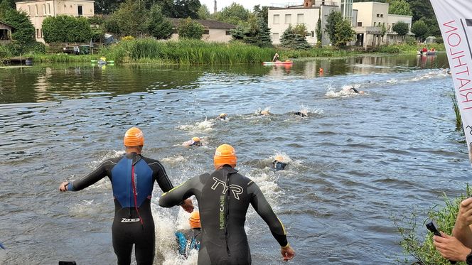 Ludzie z żelaza zmagali się w Kaliszu. Za nami Calisia Triathlon 2025