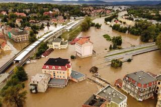 Ponad 60 tysięcy osób bez prądu! Woda zalała nawet elektrownie wodne. Jest źle