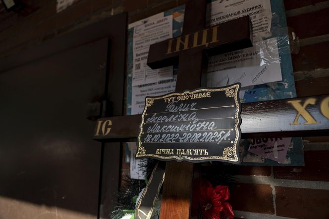 Rakiety Putina zabiły 2-latkę w ramionach mamy! Zdjęcia z pogrzebu ściskają za serce