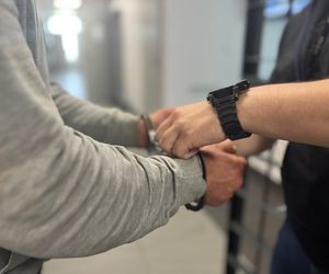 6 zarzutów dla bandyty ze Sławna