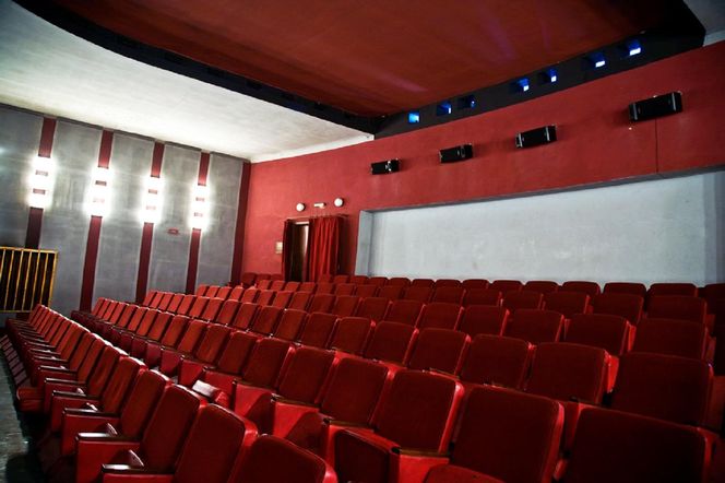 Po ponad 80 latach działalności zostanie zamknięte. Historyczne Kino Patria do likwidacji  